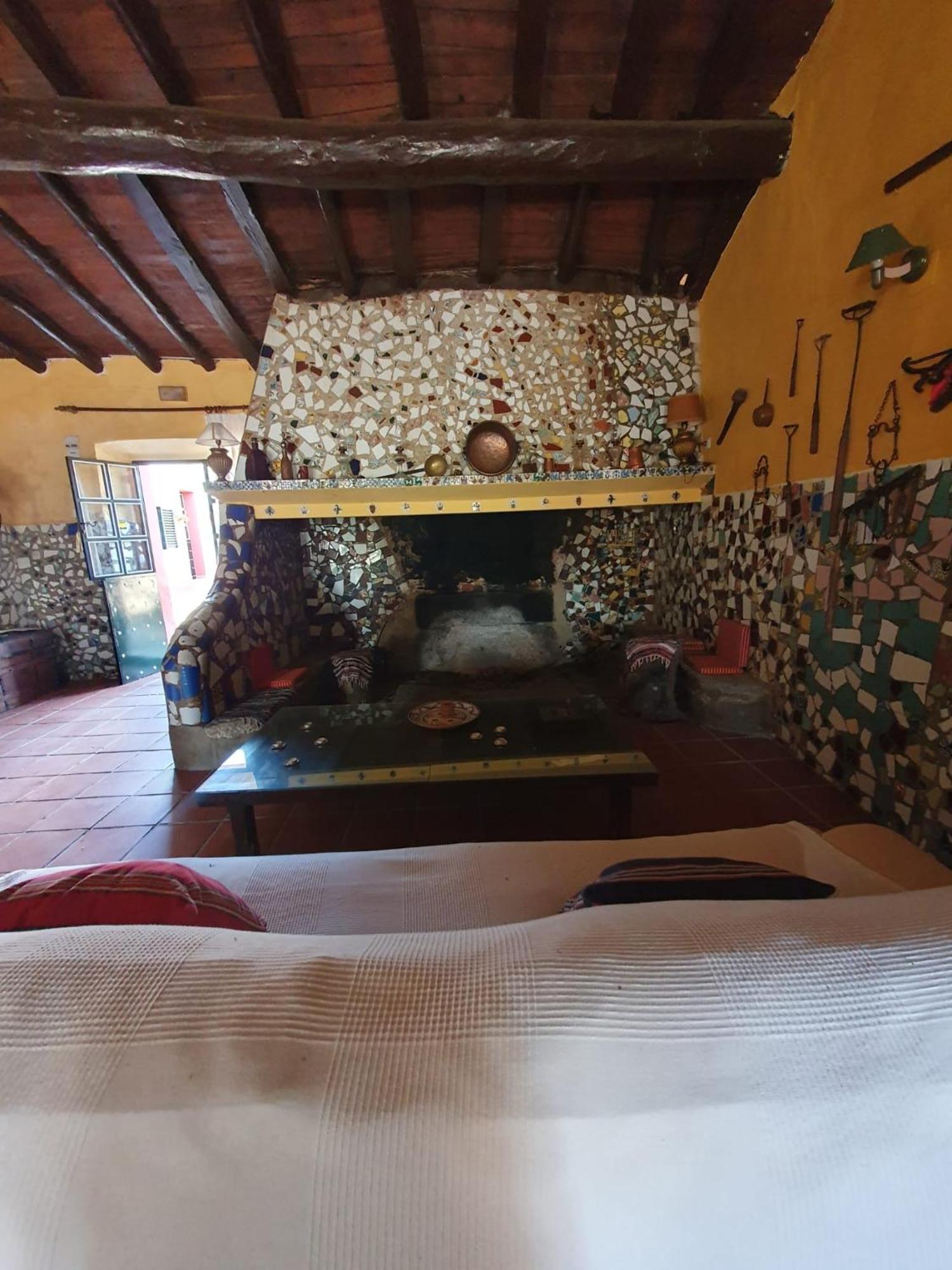 Hotel Rural El Vaqueril 纳瓦斯-德尔马德罗尼奥 外观 照片