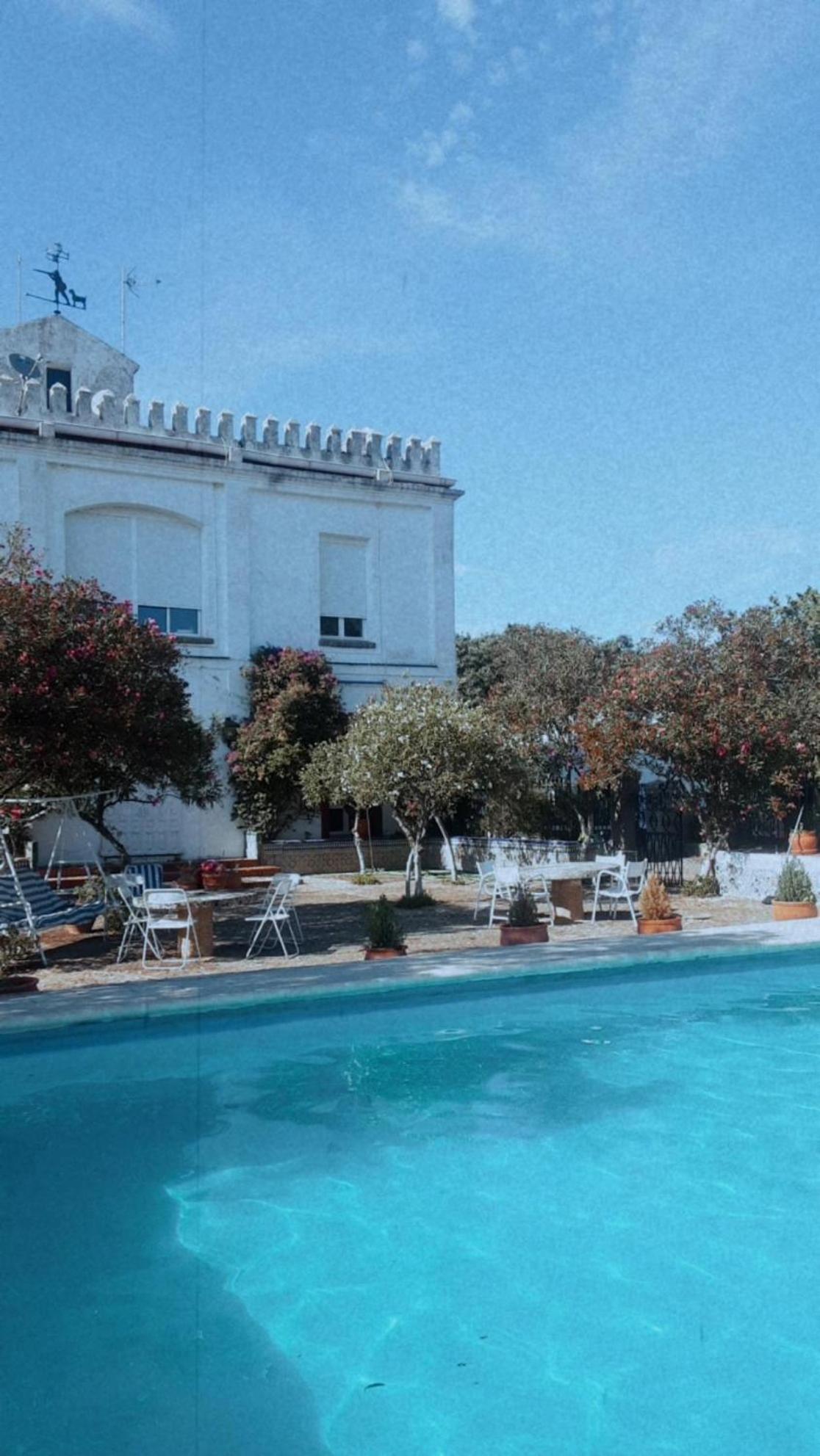 Hotel Rural El Vaqueril 纳瓦斯-德尔马德罗尼奥 外观 照片